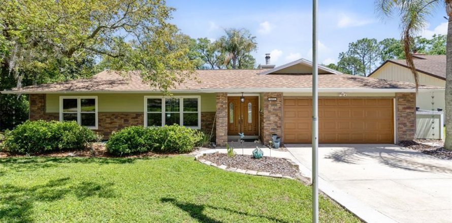 Villa ou maison à Apopka, Floride 4 chambres, 163.32 m2 № 2122747