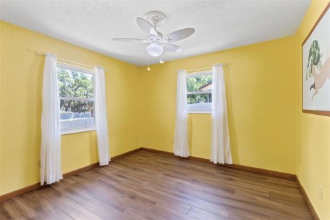 Villa ou maison à vendre à Apopka, Floride: 4 chambres, 163.32 m2 № 2122747 - photo 23