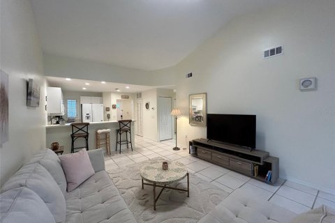 House in Bradenton, Florida 2 bedrooms, 103.77 sq.m. № 2213989 - photo 10