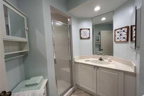 House in Bradenton, Florida 2 bedrooms, 103.77 sq.m. № 2213989 - photo 26