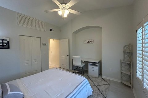 House in Bradenton, Florida 2 bedrooms, 103.77 sq.m. № 2213989 - photo 30