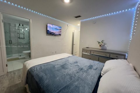 Снять в аренду таунхаус в Хомстед, Флорида 3 спальни, 133.22м2, № 1957891 - фото 8