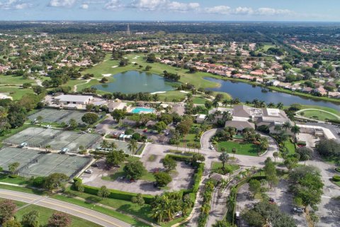 Condominio en venta en Boynton Beach, Florida, 3 dormitorios, 176.51 m2 № 696973 - foto 1