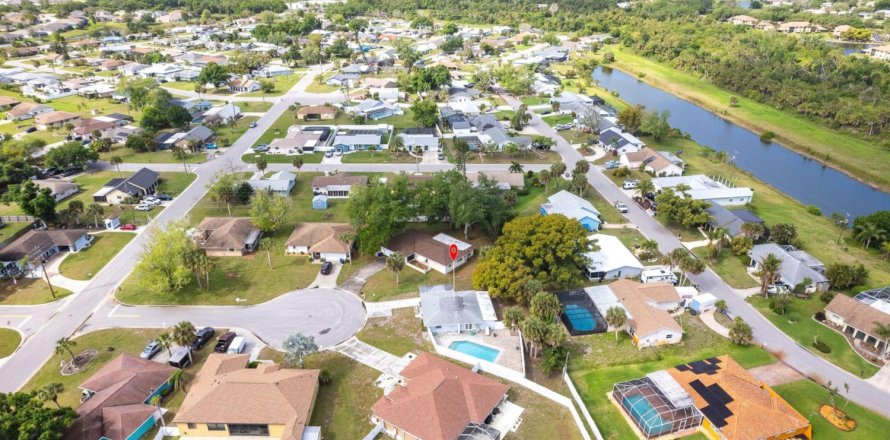 Casa en Venice, Florida 2 dormitorios, 116.96 m2 № 1077741