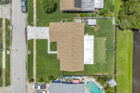 Casa en venta en Saint Petersburg, Florida, 3 dormitorios, 110.55 m2 № 2199473 - foto 3