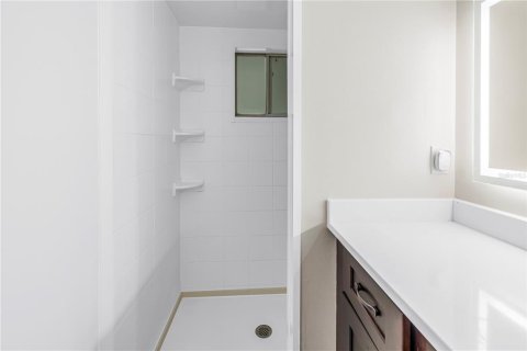 Casa en venta en Saint Petersburg, Florida, 3 dormitorios, 110.55 m2 № 2199473 - foto 20