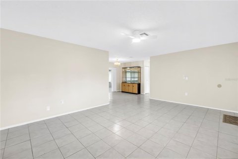 Casa en venta en Saint Petersburg, Florida, 3 dormitorios, 110.55 m2 № 2199473 - foto 13