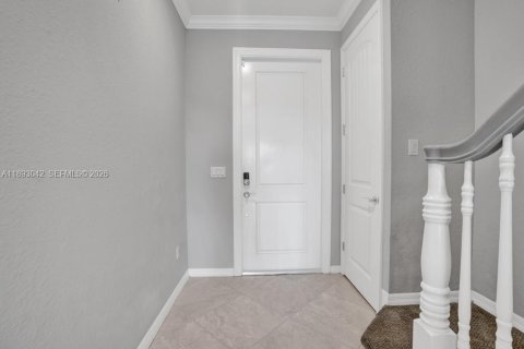 Touwnhouse à vendre à Hollywood, Floride: 3 chambres № 2022078 - photo 5