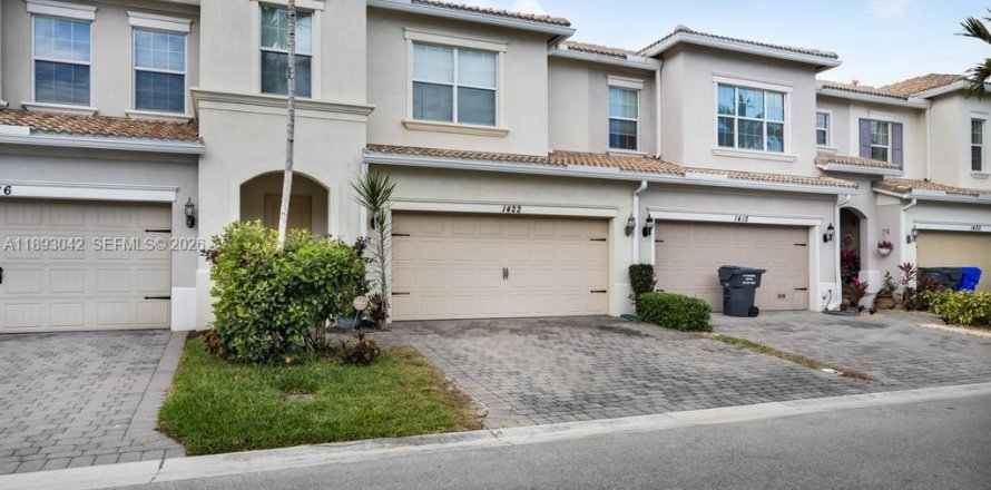 Touwnhouse à Hollywood, Floride 3 chambres № 2022078