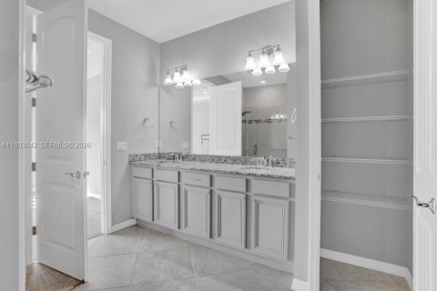 Touwnhouse à vendre à Hollywood, Floride: 3 chambres № 2022078 - photo 29