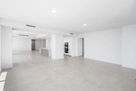 Купить кондоминиум в Лейк-Парк, Флорида 9 комнат, 292.55м2, № 2083966 - фото 18