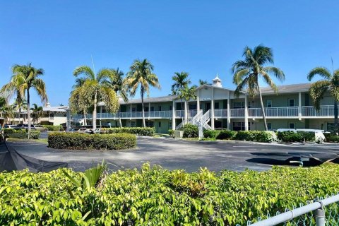 Copropriété à vendre à Pompano Beach, Floride: 2 chambres, 92.9 m2 № 1921382 - photo 8