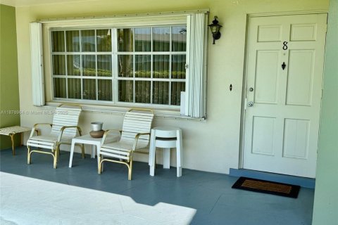 Copropriété à vendre à Pompano Beach, Floride: 2 chambres, 92.9 m2 № 1921382 - photo 9