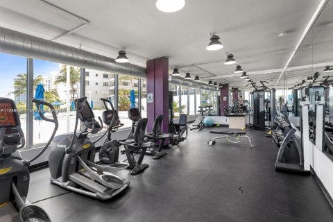 Condominio en alquiler en Miami Beach, Florida, 49.24 m2 № 1753410 - foto 12