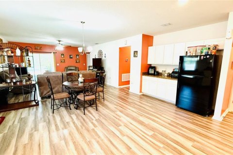 Casa en venta en Weeki Wachee, Florida, 4 dormitorios, 185.53 m2 № 1829703 - foto 10