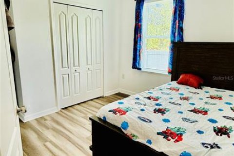 Casa en venta en Weeki Wachee, Florida, 4 dormitorios, 185.53 m2 № 1829703 - foto 26