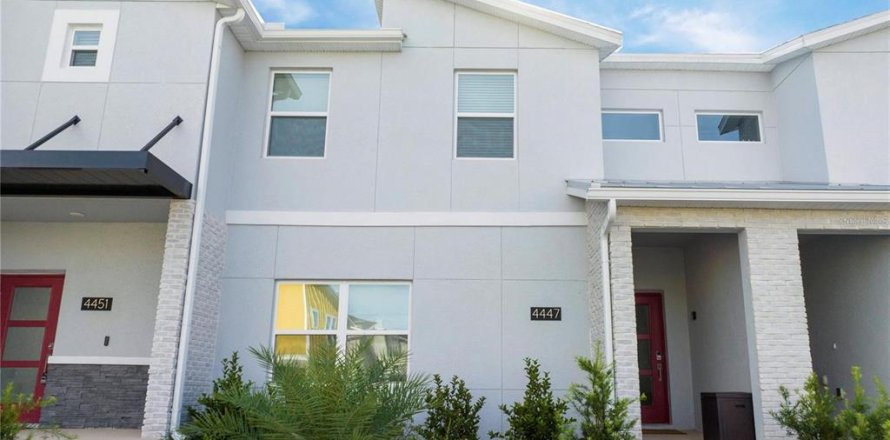 Townhouse in Kissimmee, Florida 4 bedrooms, 176.7 sq.m. № 2409940