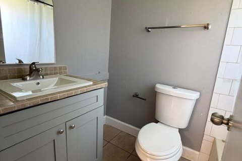 Villa ou maison à louer à Orlando, Floride: 3 chambres, 102.56 m2 № 2397097 - photo 6