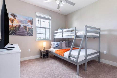Casa en venta en Kissimmee, Florida, 5 dormitorios, 211.82 m2 № 2234275 - foto 23