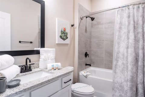 Casa en venta en Kissimmee, Florida, 5 dormitorios, 211.82 m2 № 2234275 - foto 29