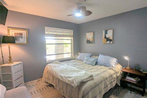 Copropriété à louer à Sarasota, Floride: 2 chambres, 114.27 m2 № 2097209 - photo 15