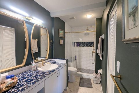 Copropriété à louer à Sarasota, Floride: 2 chambres, 114.27 m2 № 2097209 - photo 17