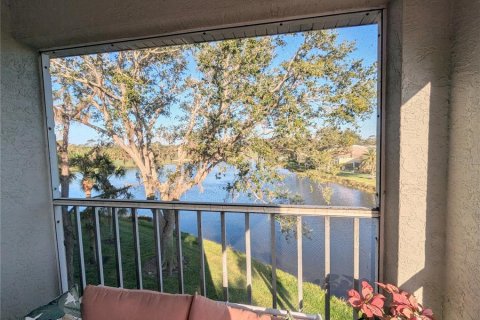Copropriété à louer à Sarasota, Floride: 2 chambres, 114.27 m2 № 2097209 - photo 8