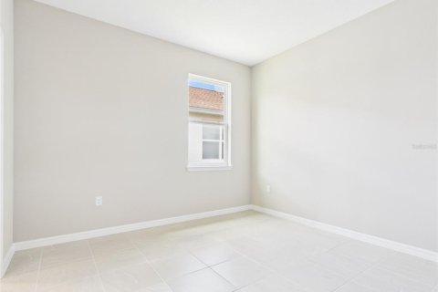 House in Ocala, Florida 4 bedrooms, 248.14 sq.m. № 2216722 - photo 9