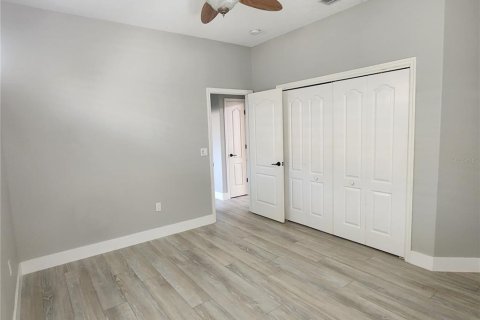 Villa ou maison à louer à Sarasota, Floride: 2 chambres, 161.19 m2 № 2099882 - photo 13