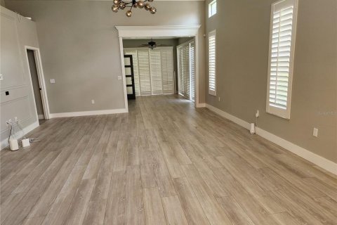 Villa ou maison à louer à Sarasota, Floride: 2 chambres, 161.19 m2 № 2099882 - photo 4