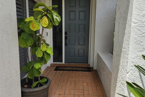 Villa ou maison à louer à Sarasota, Floride: 2 chambres, 161.19 m2 № 2099882 - photo 3