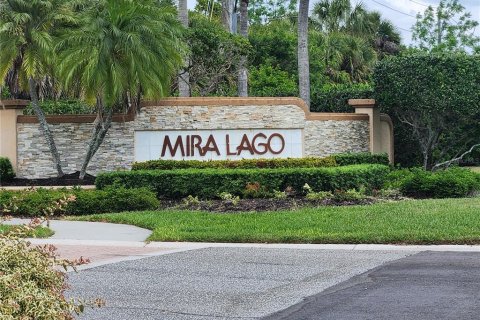 Villa ou maison à louer à Sarasota, Floride: 2 chambres, 161.19 m2 № 2099882 - photo 26