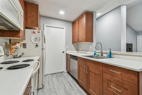 Copropriété à vendre à Saint Petersburg, Floride: 2 chambres, 95.5 m2 № 1513939 - photo 10