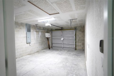 Immobilier commercial à vendre à Port Charlotte, Floride: 6 chambres, 222.97 m2 № 2415225 - photo 22