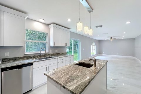 Casa en venta en Orlando, Florida, 4 dormitorios, 258.36 m2 № 1902620 - foto 19