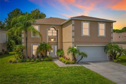 Casa en venta en Orlando, Florida, 4 dormitorios, 258.36 m2 № 1902620 - foto 1