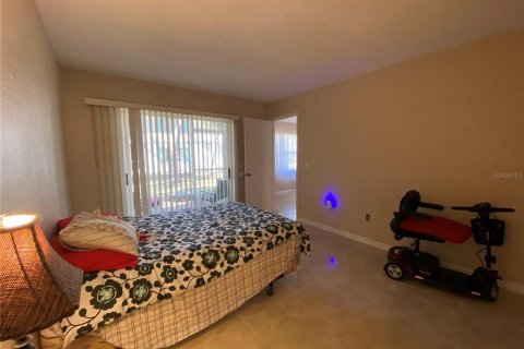 Condominio en venta en Port Charlotte, Florida, 2 dormitorios, 78.78 m2 № 1544576 - foto 13