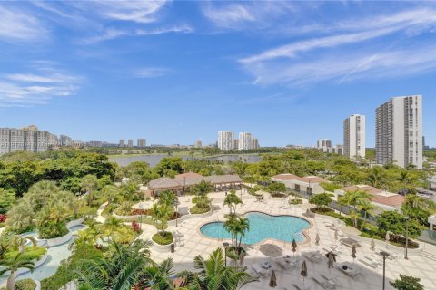 Condo in Aventura, Florida, 4 bedrooms  № 1969575 - photo 3