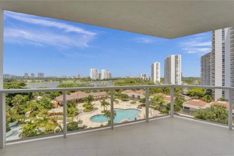 Condo in Aventura, Florida, 4 bedrooms  № 1969575 - photo 7