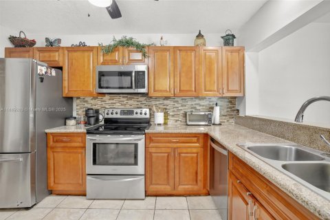 Copropriété à vendre à Pembroke Pines, Floride: 2 chambres, 100.33 m2 № 1941361 - photo 10