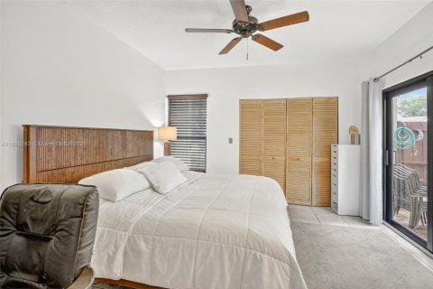 Copropriété à vendre à Pembroke Pines, Floride: 2 chambres, 100.33 m2 № 1941361 - photo 21