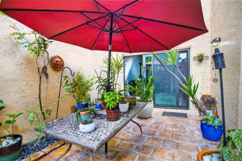 Copropriété à vendre à Pembroke Pines, Floride: 2 chambres, 100.33 m2 № 1941361 - photo 29