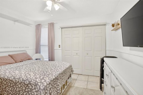 Copropriété à vendre à Pembroke Pines, Floride: 2 chambres, 100.33 m2 № 1941361 - photo 25