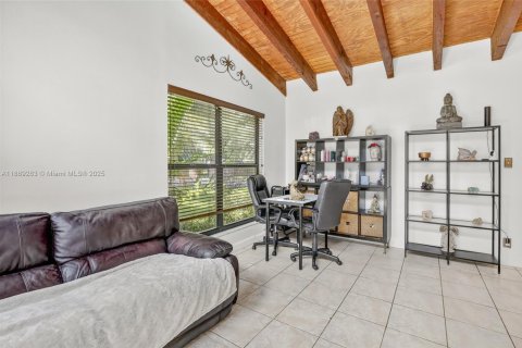 Copropriété à vendre à Pembroke Pines, Floride: 2 chambres, 100.33 m2 № 1941361 - photo 17