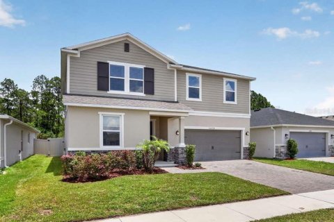Villa ou maison à Clermont, Floride 5 chambres, 248.23 m2 № 2385950