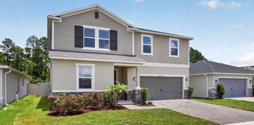 Villa ou maison à Clermont, Floride 5 chambres, 248.23 m2 № 2385950