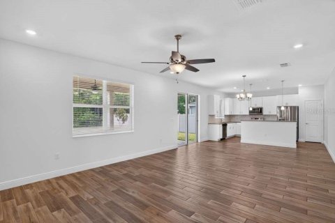 Villa ou maison à louer à Clermont, Floride: 5 chambres, 248.23 m2 № 2385950 - photo 14