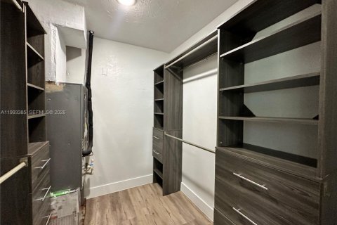 Снять в аренду квартиру в Форт-Лодердейл, Флорида 1 спальня, № 2056113 - фото 15