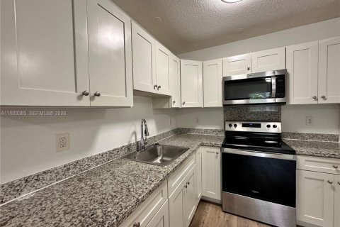 Снять в аренду квартиру в Форт-Лодердейл, Флорида 1 спальня, № 2056113 - фото 5