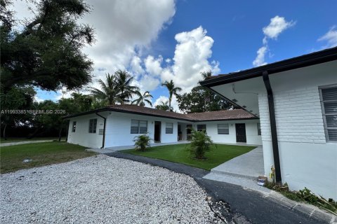 Снять в аренду квартиру в Форт-Лодердейл, Флорида 1 спальня, № 2056113 - фото 26